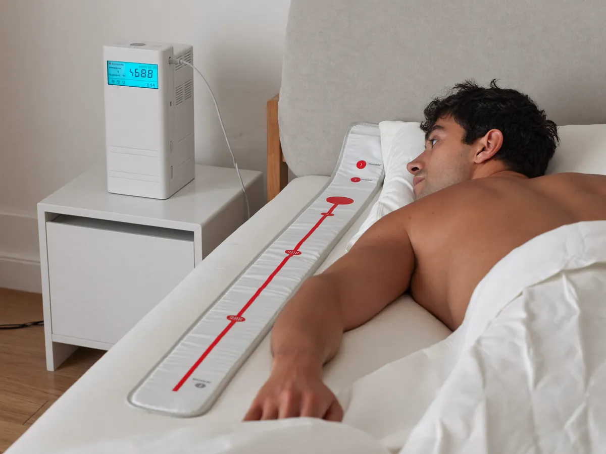 Bemer Evo in use with a client in a modern Indonesian wellness clinic