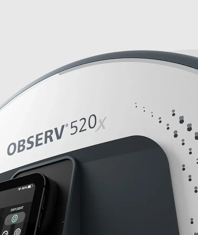 OBSERV 520x skin diagnostics device with UV imaging modes